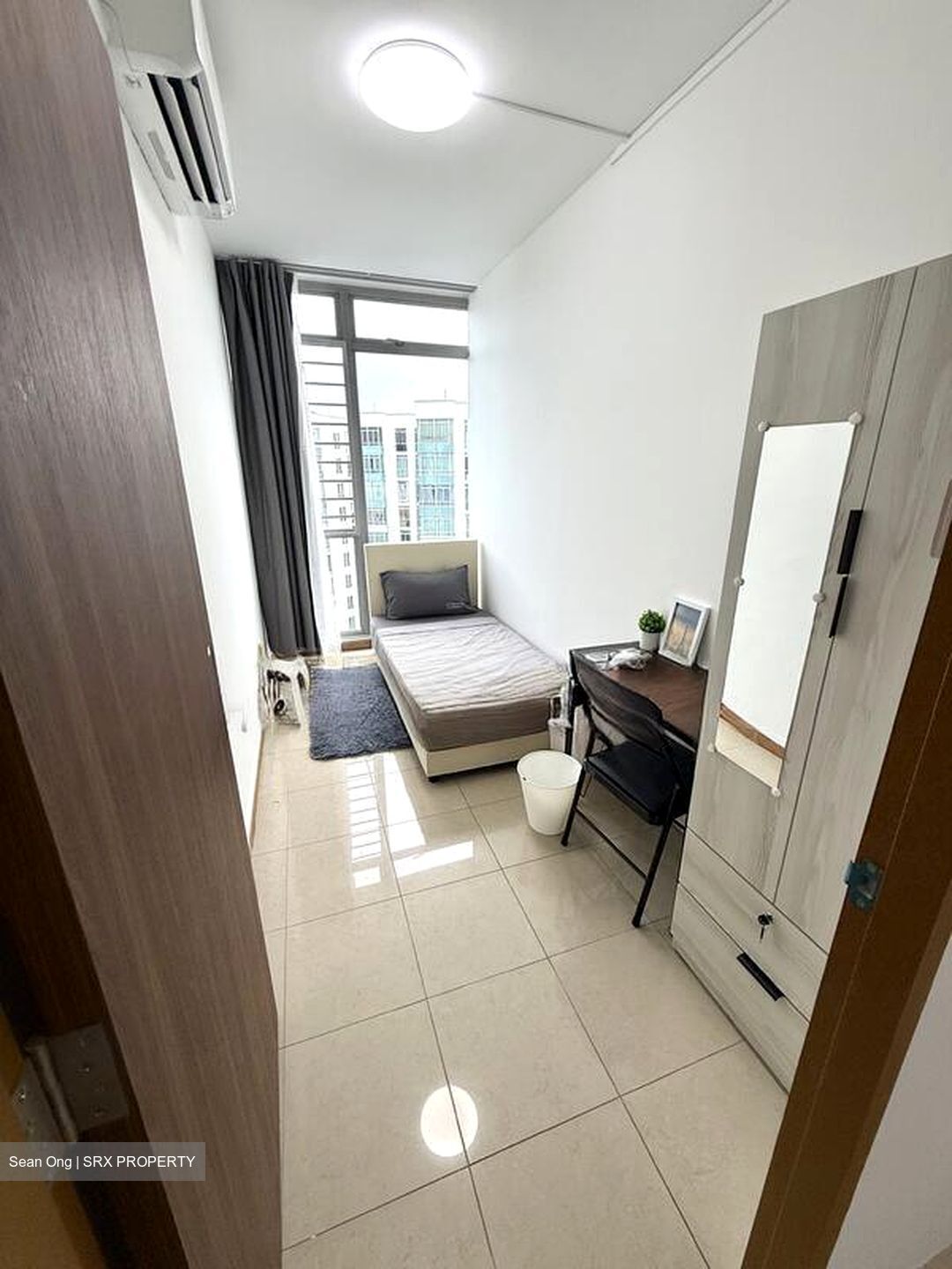 The Lakeshore (D22), Condominium #535392061